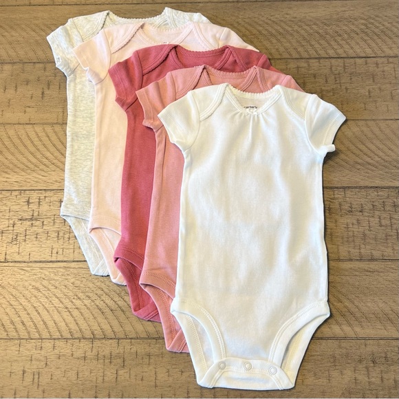 Carter’s bow onesies bundle of 5 - baby girl onesie lot - new without tags - 6m - Picture 1 of 5